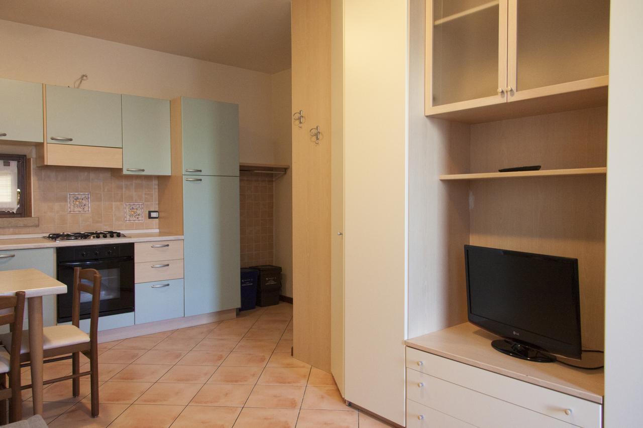 Lauri & Faggi Aparthotel Desenzano del Garda Exteriör bild
