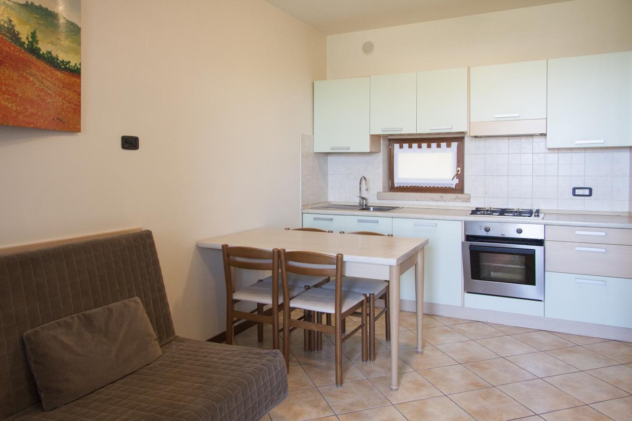 Lauri & Faggi Aparthotel Desenzano del Garda Exteriör bild